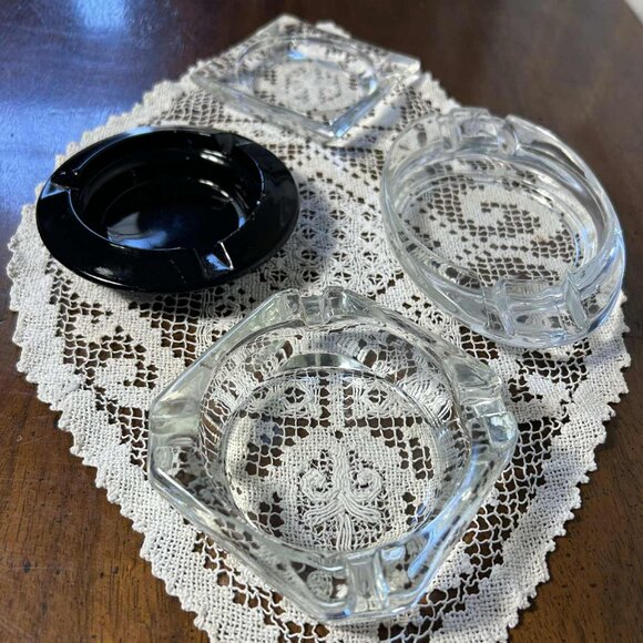 MCM glass ashtray collection - set of 4 - Picture 1 of 10
